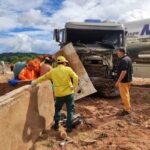 Carreta se solta de guincho e bate em outro veículo na BR-174 em Pacaraima