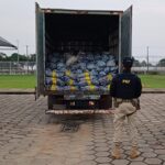 Carga com 4,5 toneladas de alho contrabandeado da Guiana é apreendida em Boa Vista