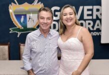 Secretária online deixa governo e pode tentar vaga presencial nas urnas