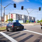Com novo semáforo, trânsito deve desafogar no Vila Jardim carro