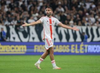 Após derrota para o Vitória, Thiago Maia desabafa: ‘Mancha a carreira de qualquer um’