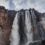 Governador do Estado Bolívar, na Venezuela, tenta atrair turistas de Roraima