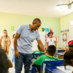 Arthur leva comitiva de secretários para averiguar assistência em áreas indígenas da capital