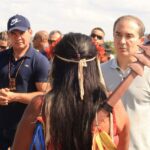 Duda Ramos e Stélio Dener visitam acampamento contra o Marco Temporal