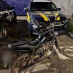Motocicleta roubada e celulares são apreendidos pela PRF em rodovias de Roraima