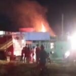 Incêndio destrói parte de casa e assusta moradores na véspera de Natal em Boa Vista