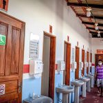 Instalações sanitárias para migrantes são fechadas em RR após Trump suspender ajuda humanitária