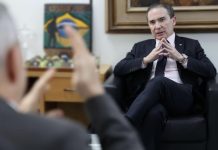 Duda Ramos apresenta projeto que acaba com prisão especial para acusados de estupro