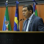 Deputados dizem que investigação na Sesau continua mesmo após saída de secretária