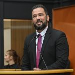 Jorge Everton critica omissão da Saúde com população de Roraima