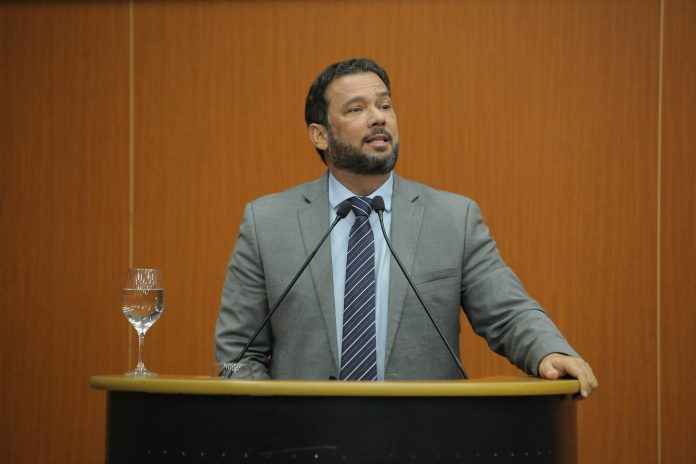 11.03.2025 - Sessão Ordinária - Tribuna - deputado Jorge Everton - foto Eduardo Andrade1