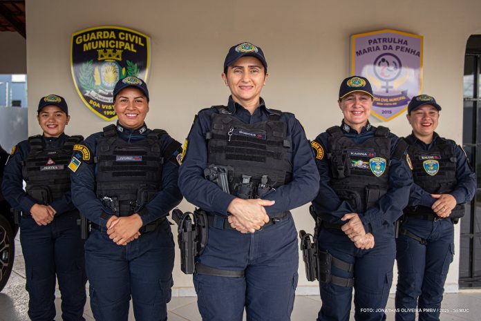 Entrega de absorventes à Patrulha Maria da Penha - Ft JONATHAS OLIVEIRA (4)