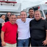 Duda Ramos participa de entrega de ambulâncias em São Luiz do Anauá: ‘reforço’