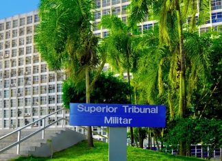 STM deverá julgar perda de patente de Bolsonaro e militares condenados