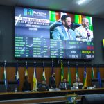 Deputados derrubam 21 vetos do governo de Roraima durante sessão desta terça (15)