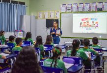 Lei promulgada permite professores acumularem outro cargo público