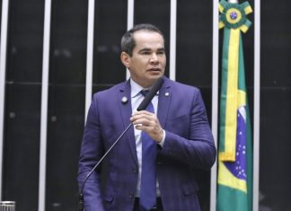 Stélio Dener também deixa Republicanos e União Brasil agora tem maioria na bancada federal de Roraima