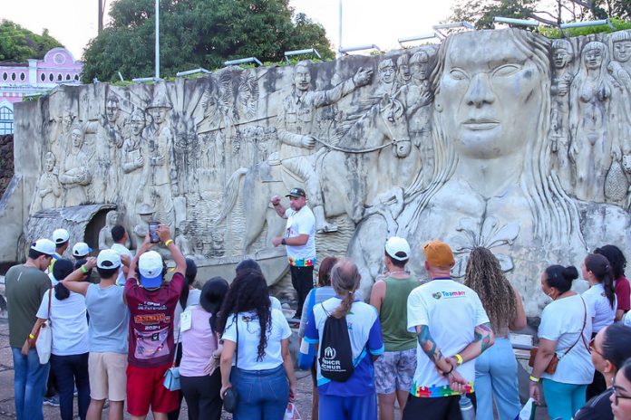 Passeio Turistea - foto Nonato Sousa