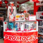 Procon Boa Vista realiza ações educativas para consumidores e comerciantes no Dia das Mães