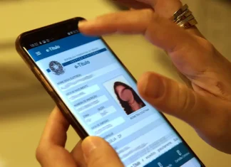 Eleitor que mudou de município tem até 6 de maio para transferir o título e votar em 2026