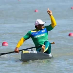Isaquias Queiroz garante ouro na Copa do Mundo de canoagem
