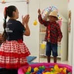 Brincadeiras juninas reforçam desenvolvimento social das crianças atendidas pelo Teamarr