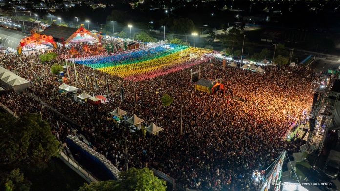 Show Maiara e Maraisa (9)