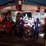 Indígena é resgatado de helicóptero após ser ferido com arma branca dentro da Terra Indígena Yanomami