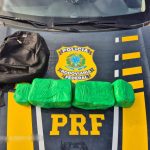 PRF apreende 6,1 kg de pasta base de cocaína em ônibus na BR-174, em Iracema