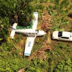 Polícia Civil apreende avião usado por grupo suspeito de tráfico aéreo de drogas em Iracema