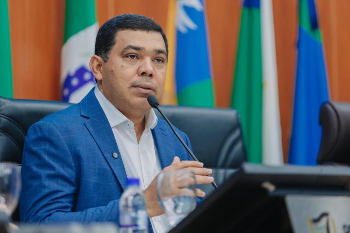 dbd26b4e-001b-4f0a-9e32-5db900a0d2ab