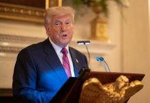 Trump diz que EUA atacaram uma ‘grande instalação’ na Venezuela