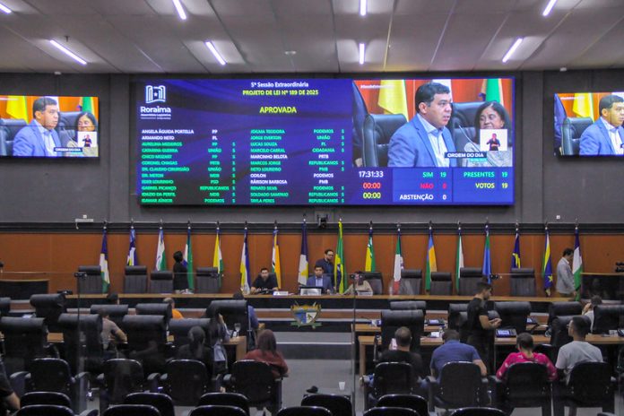 18.08.2025 - Sessão Extraordinária - foto Nonato Sousa3