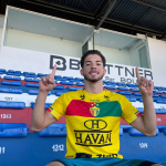 Roraimense Adrianinho marca na estreia e busca vaga na Série B com o Brusque de Santa Catarina