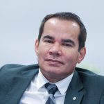 Stélio Dener propõe autonomia de indígenas para explorar turismo nos Territórios