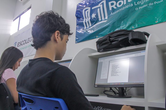 Fotp 1 - Escolegis estreia novos cursos para mês de outubro - Foto Nonato Sousa (3)