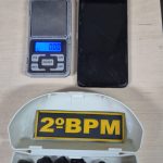 PMRR prende suspeito e apreende 11 invólucros de skunk no bairro Nova Cidade