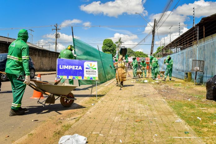Ação de Limpeza na cidade - Ft FERNANDO TEIXEIRA5