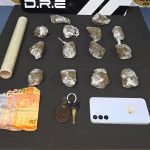 Homem é preso por tráfico de drogas em Boa Vista com porções de skunk e dinheiro