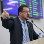 Invasores devem ser impedidos de receber verbas públicas, propõe Bruno Perez