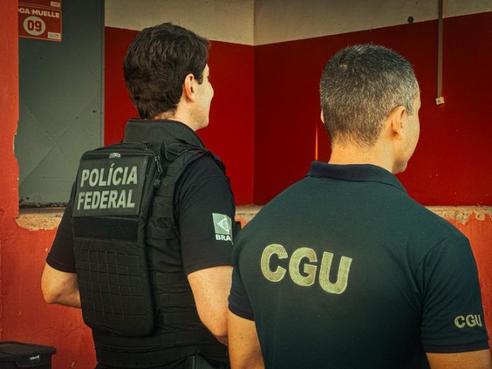 d79f2b30-3a8c-48dc-8bfc-63086ea32180