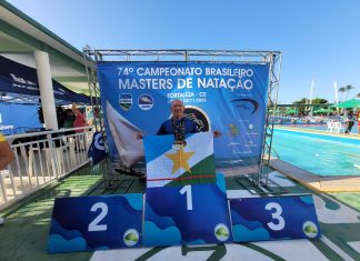 Atleta da Aquática Marinho ganha seis medalhas e conquista tetracampeonato no Brasileiro Master de Natação