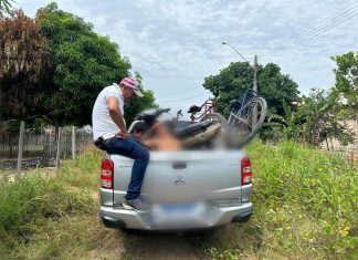 Dois homens são presos em flagrante por furtar motocicleta em Caracaraí