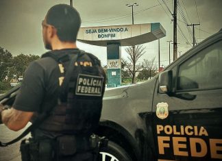 Foragido pelo crime de racismo, homem é preso na fronteira com a Guiana