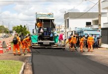 Mais de 1,5 km da Avenida Luiz Canuto Chaves passam por recapeamento luiz canuto chaves