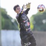 Goleiro roraimense Davi Medeiros mantém preparação no São Raimundo antes de retorno ao Vila Nova goleiro roraimense Davi Medeiros