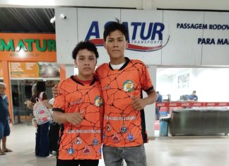 Escolinha de futebol de Boa Vista leva dupla de 15 anos para disputar base no Araçatuba-SP
