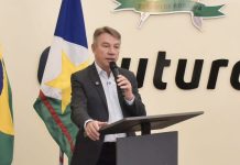 Denarium oficializa novas nomeações na administração estadual, incluindo o sobrinho