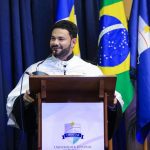 Ex-reitor da UERR recebe nota 100 em avaliação de desempenho no mesmo dia em que MPRR pediu prisão regys uerr