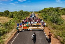 Indígenas fecham trecho da RR-203 e exigem investigação sobre morte de liderança em Amajari